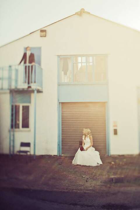 creative wedding photographer