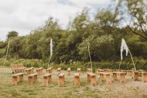 Wiltshire wedding photographer