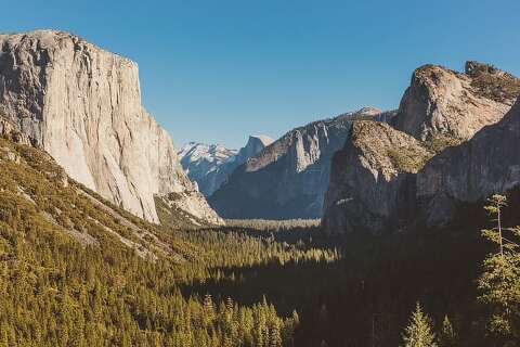 Yosemite wedding photographer