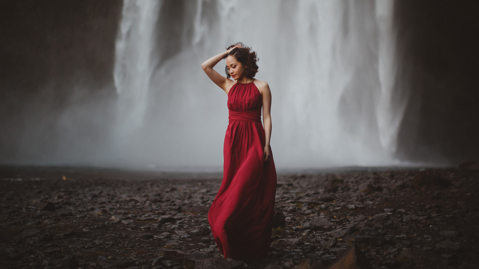 Iceland Elopement Photographer